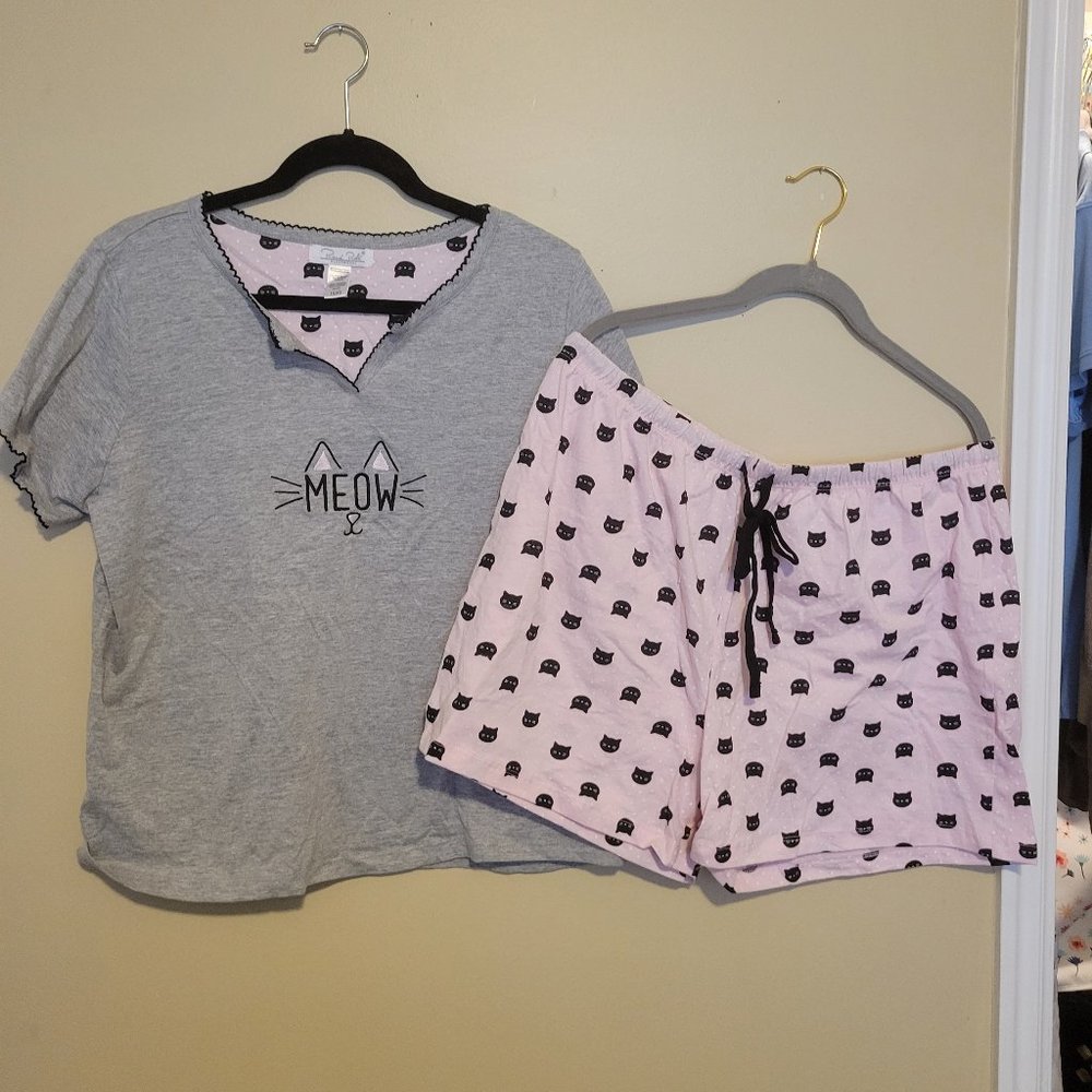 PAJAMAS-  SHORTS AND TOP
